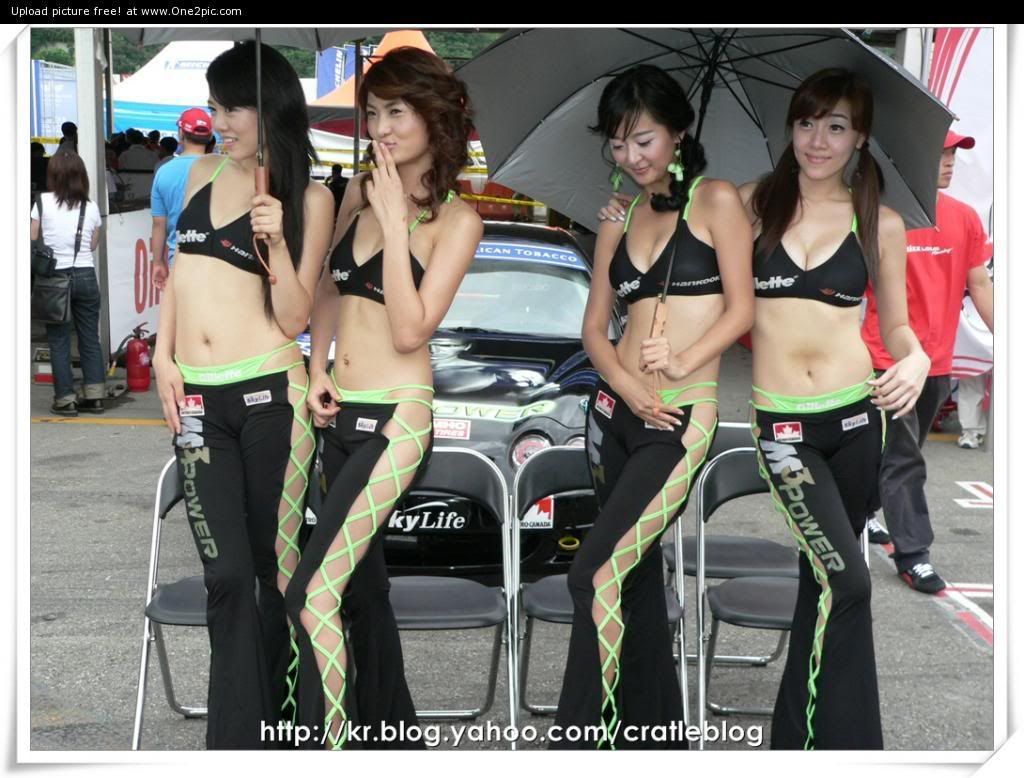 KoreanRaceGirls_10.jpg