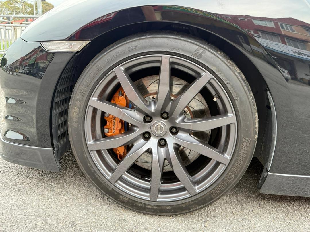 r35 (10).jpeg